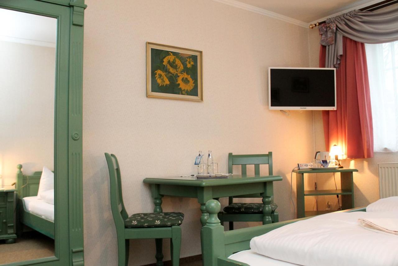 Landgasthof Zur Goldenen Aue Отель *